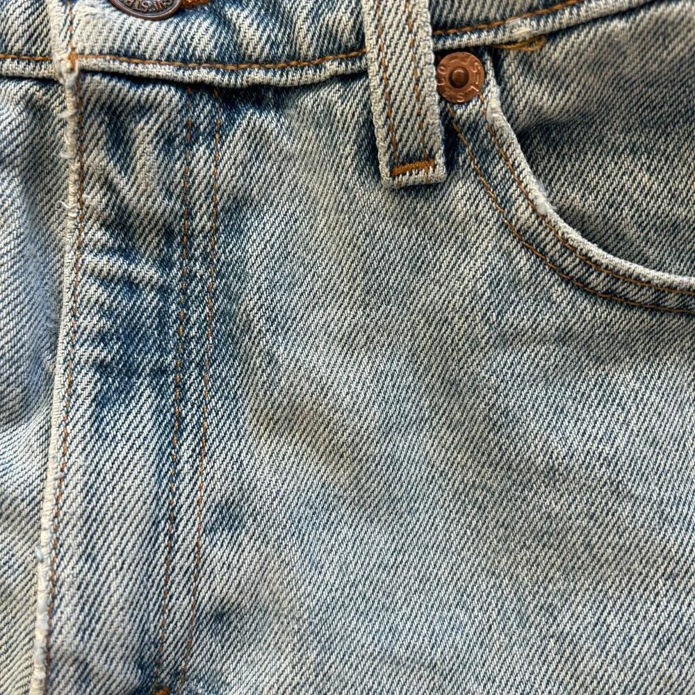 Levis Womens 512 Light Blue Wash Slim Fit Raw Hem Jean Shorts Size 6 Long